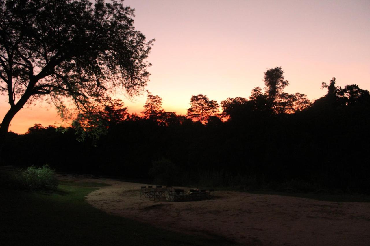 Lions Rock Rapids - Luxury Tented Camp Hazyview Buitenkant foto