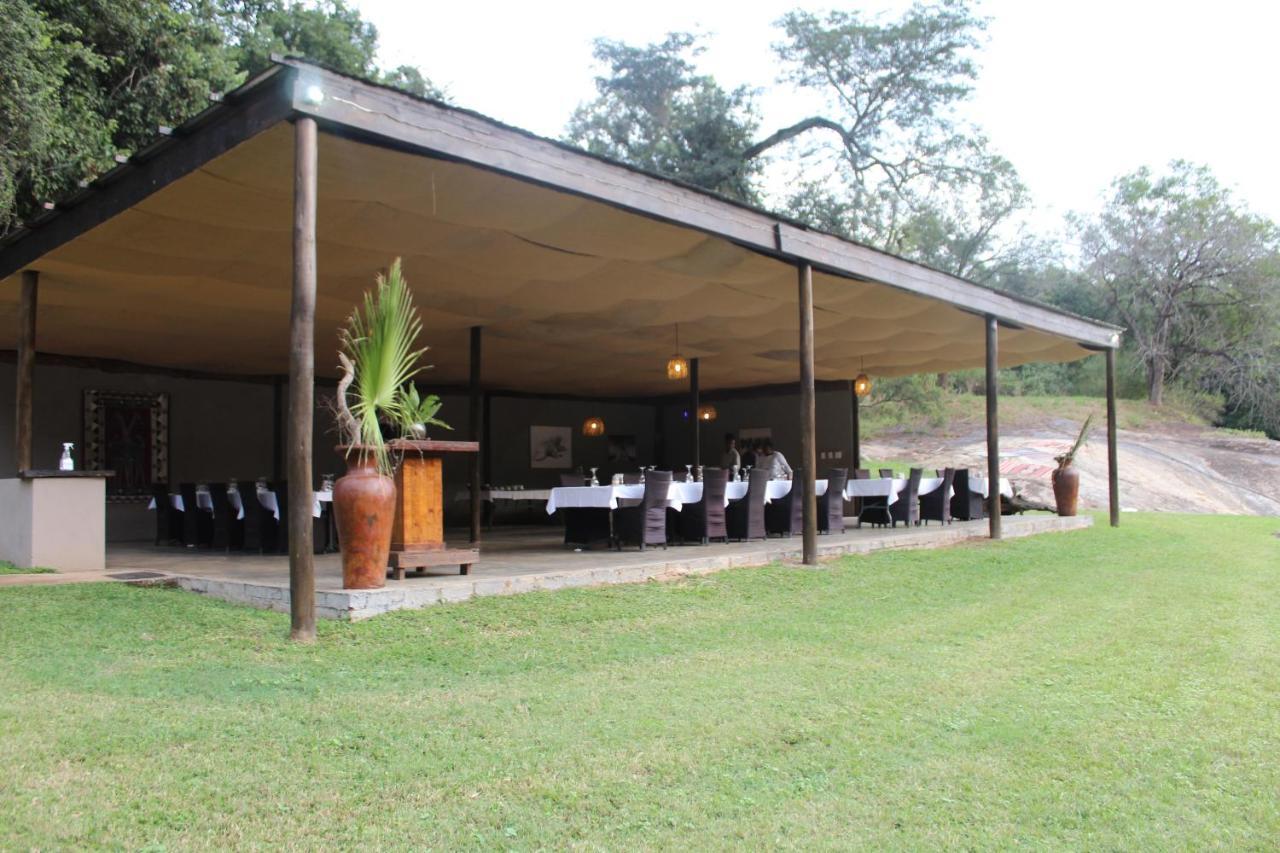 Lions Rock Rapids - Luxury Tented Camp Hazyview Buitenkant foto