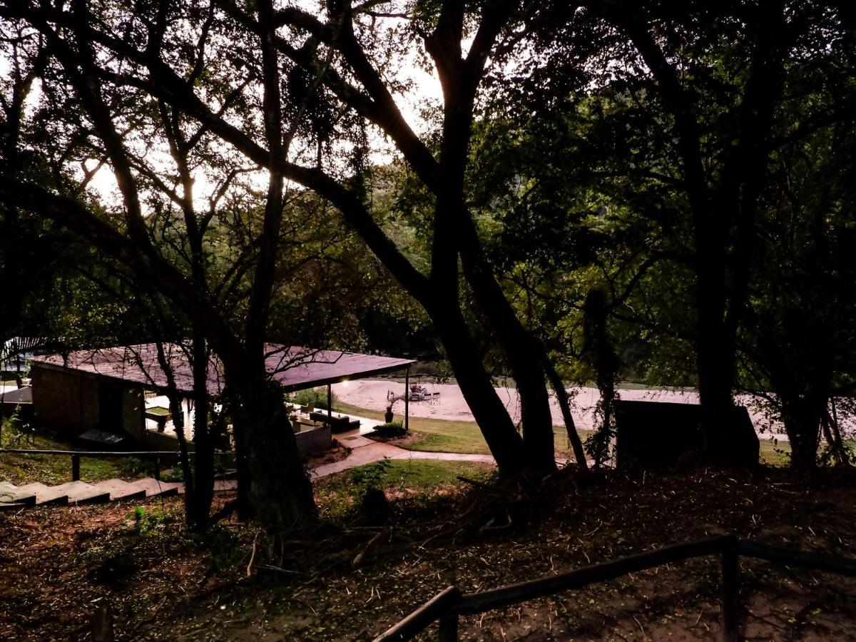Lions Rock Rapids - Luxury Tented Camp Hazyview Buitenkant foto