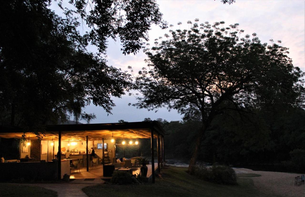 Lions Rock Rapids - Luxury Tented Camp Hazyview Buitenkant foto