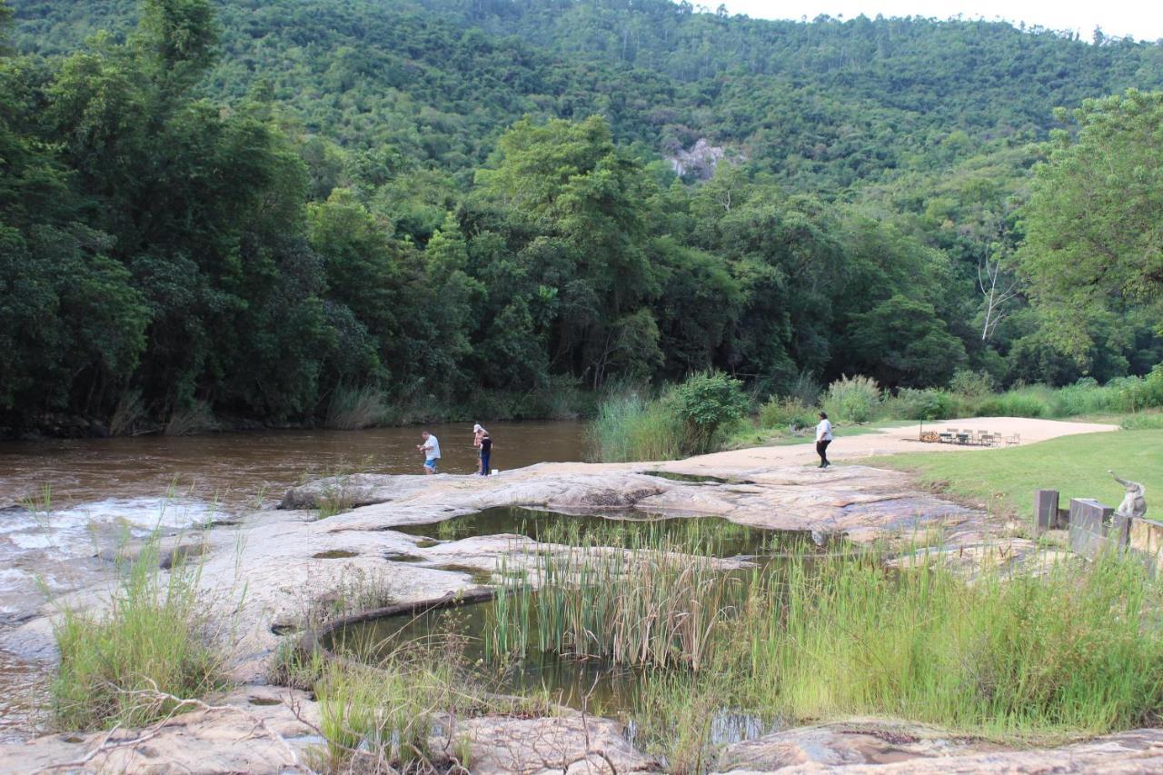 Lions Rock Rapids - Luxury Tented Camp Hazyview Buitenkant foto