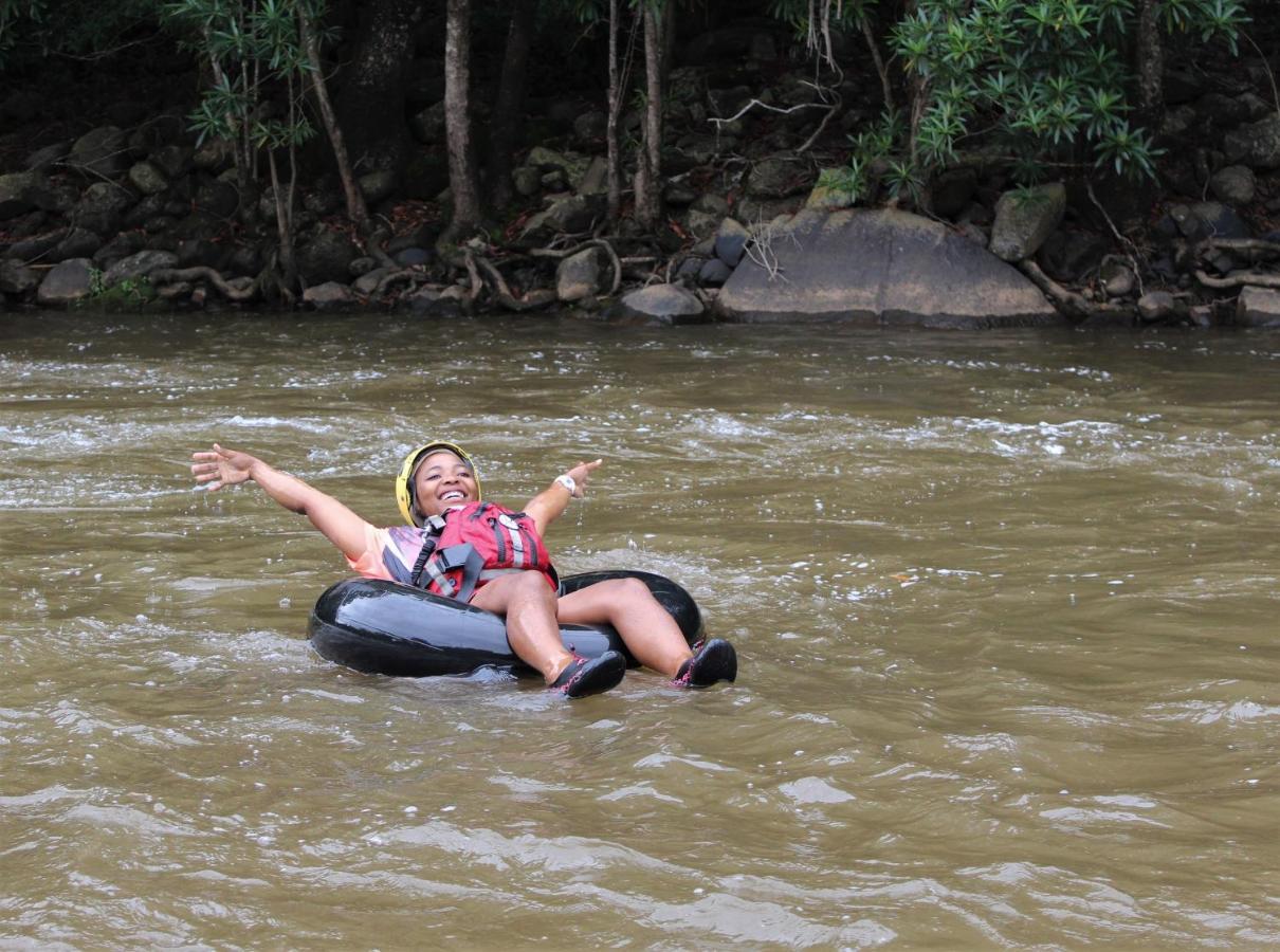 Lions Rock Rapids - Luxury Tented Camp Hazyview Buitenkant foto